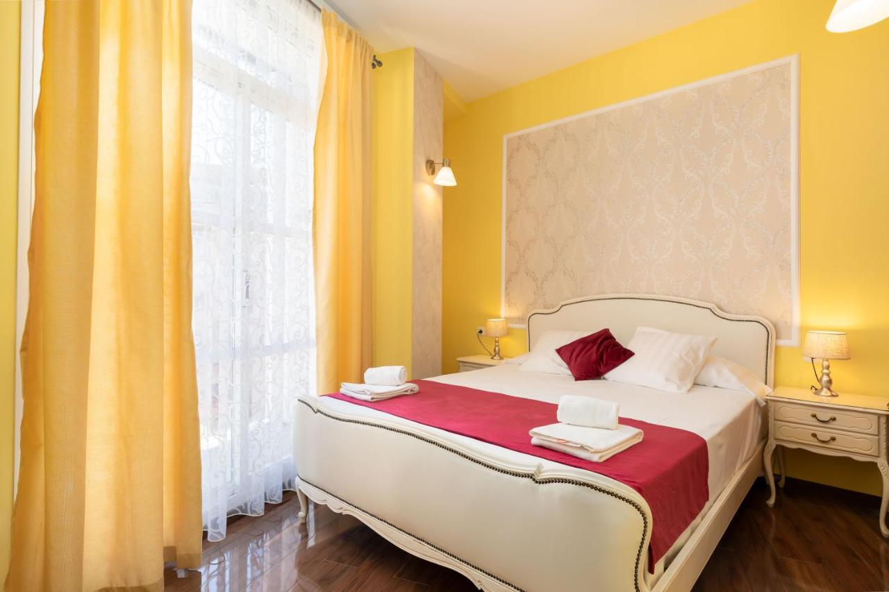 Adarve Flats Apartment Valencia Exterior photo